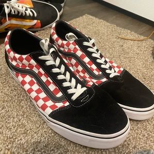 Checkered mens size 13 vans